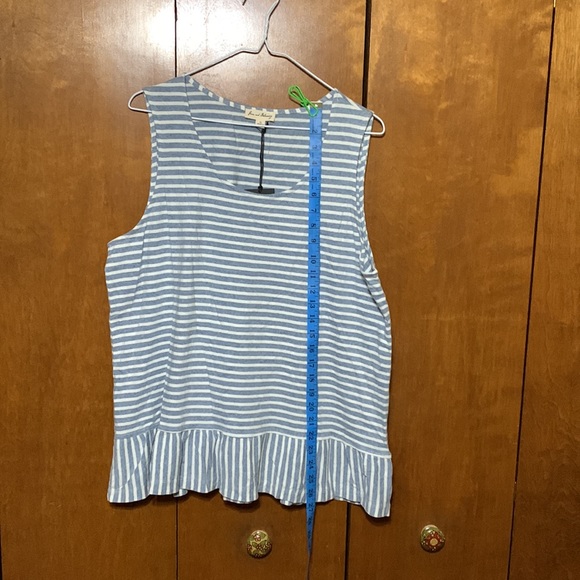 🆕 JANE AND DELANCEY - Blue & White Stripe ,Casual Sleeveless Womans Shirt. (XL) - Picture 2 of 9